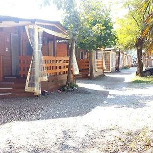 https://vakantiehuisporlezza.it-lombardy.com